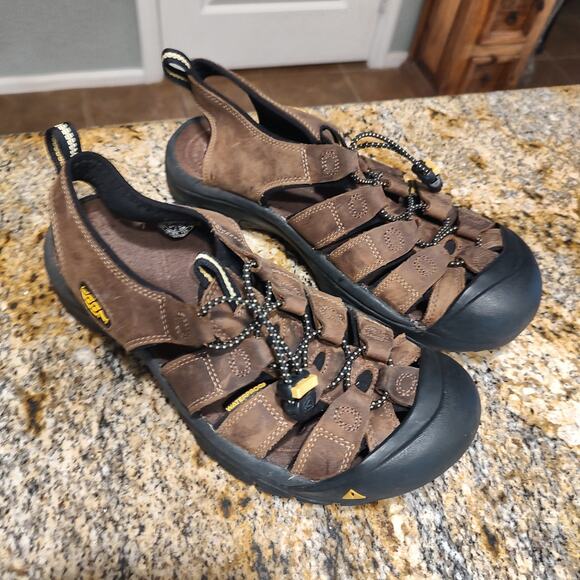 Keen Brown Outdoor Sandals 8.5 US Mens hiking Trail Water Leather Shoes Sandals main image 12